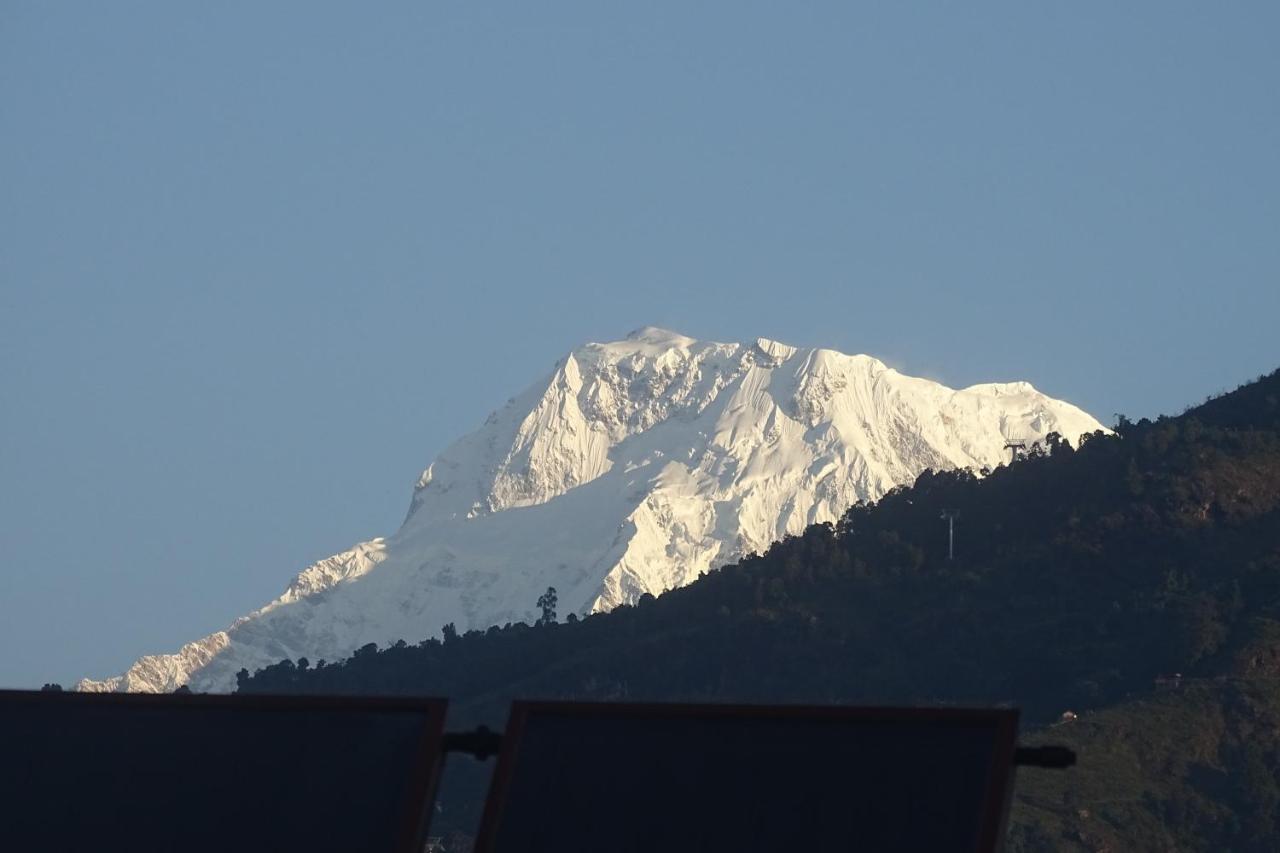 Hotel Karuna Pokhara Exterior photo